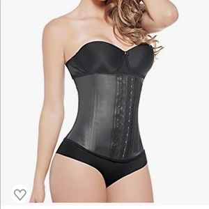 Compression waist trainer
